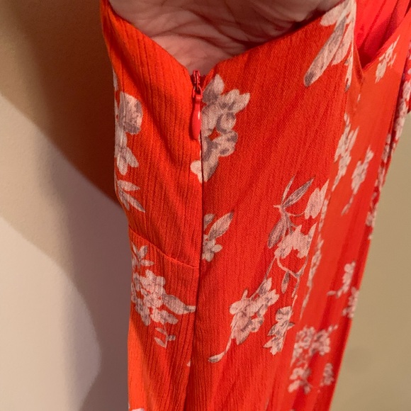 Dynamite dress - Picture 6 of 6